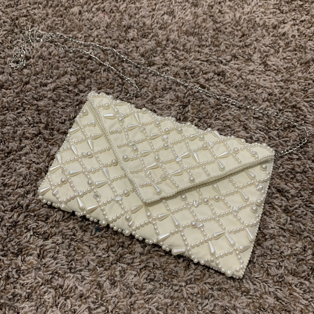 Lulu's Cream Beaded Crossbody Bag